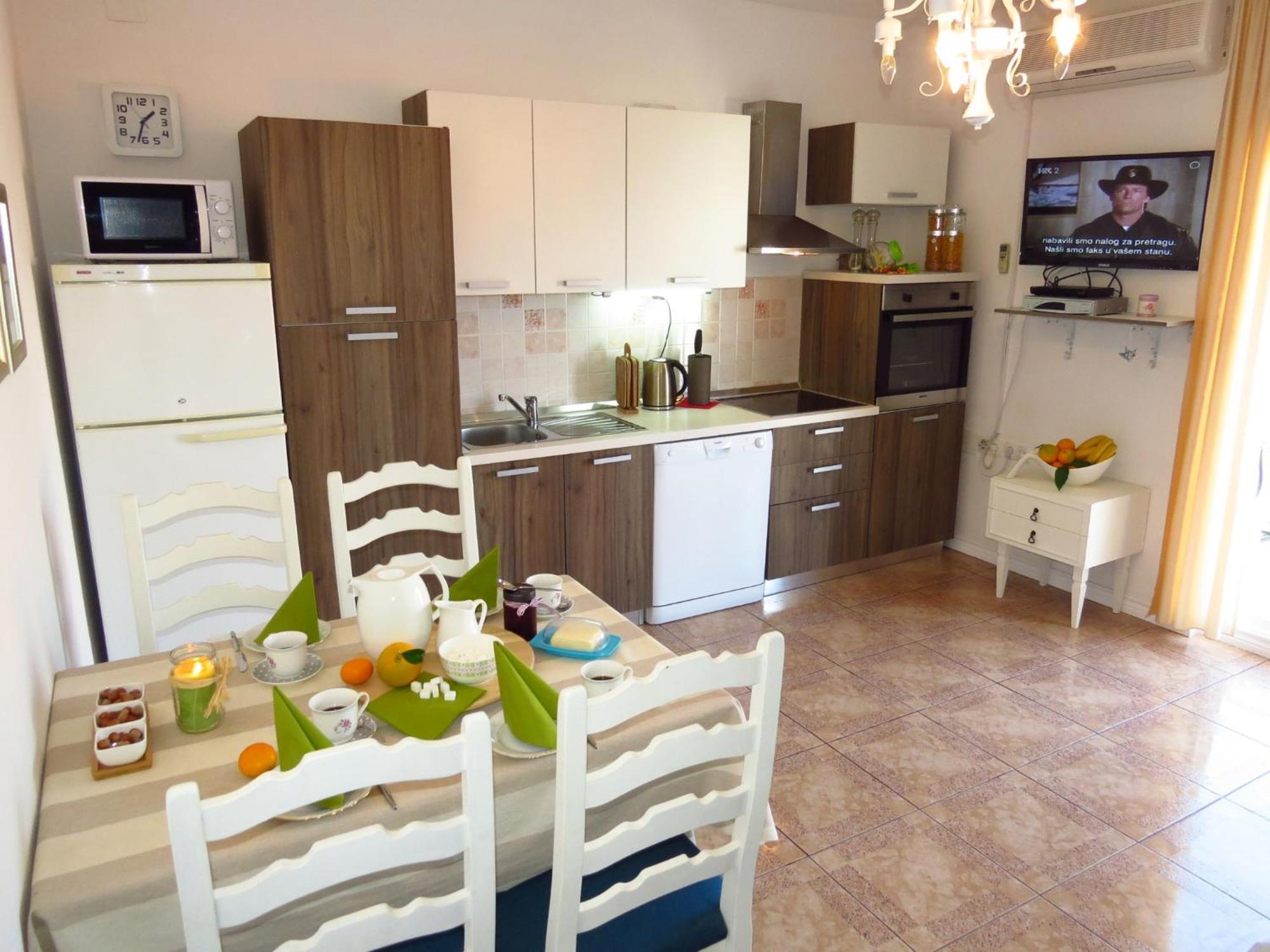 Apartments Barba Trogir Quarto foto