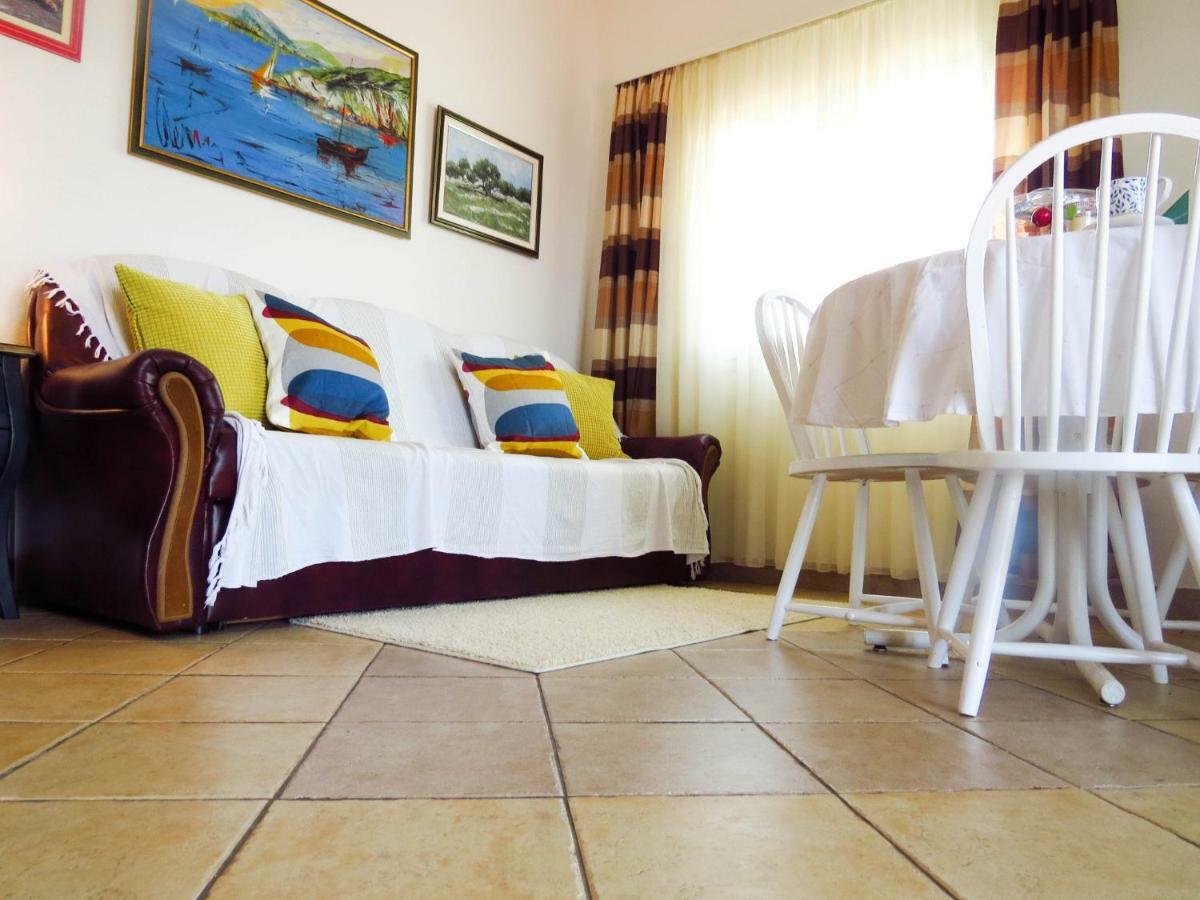 Apartments Barba Trogir Exterior foto